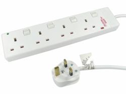 Cables Direct RB-02-4GANGSWD protection surtension 4 sortie[s] CA Blanc 2 m 