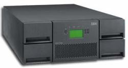 IBM System Storage TS3200 Tape Library Express Model L4U Chargeur Automatique De Bande Et Bibliothèque Cartouche à bande 17,6 To 