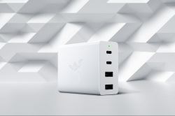 Razer RC21-01700200-R3M1 chargeur d'appareils mobiles Casques, Casque, Téléphone portable, Netbook, Ordinateur portable, Chargeur électrique, Smartphone, Smartwatch, Tablette, téléphone Blanc Secteur Intérieure 